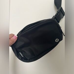 LULULEMON Everywhere Belt Bag -1L